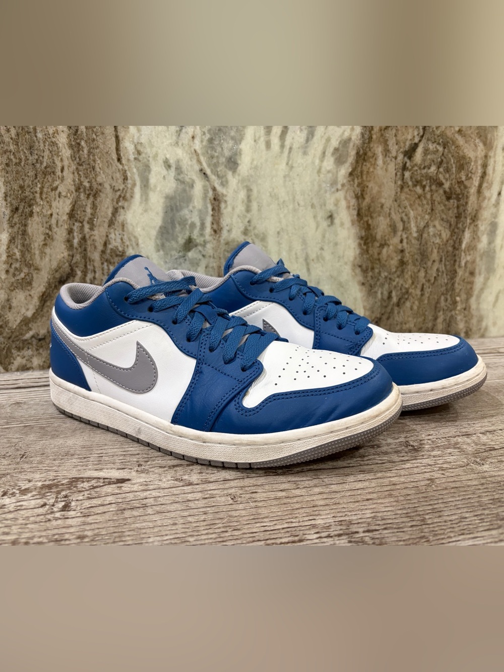 Nike Air Jordan 1 Low - Men’s Size 9 - Blue/White